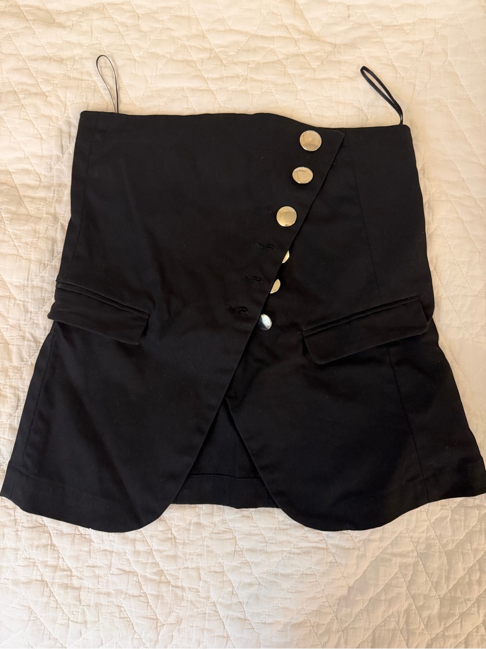 Zara Black Sleeveless Blazer-Style Top - new without tag